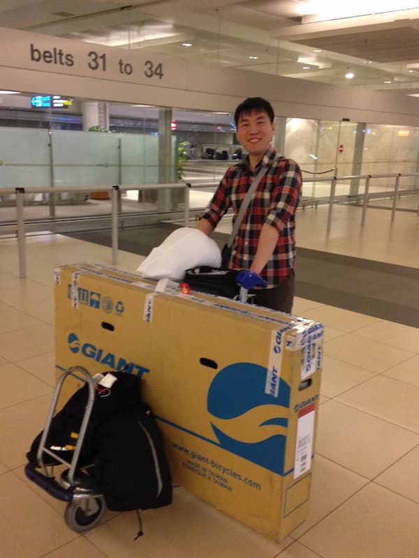 Blogger with baggages